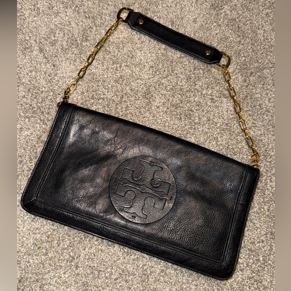 Tory Burch Vintabe Suki Reva Clutch with Gold Chain